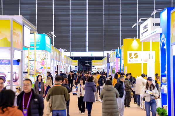 华交会展馆全景实拍